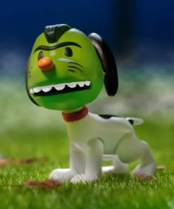 Super7 Peanuts ReAction Figure Wave 4 - Masked Snoopy